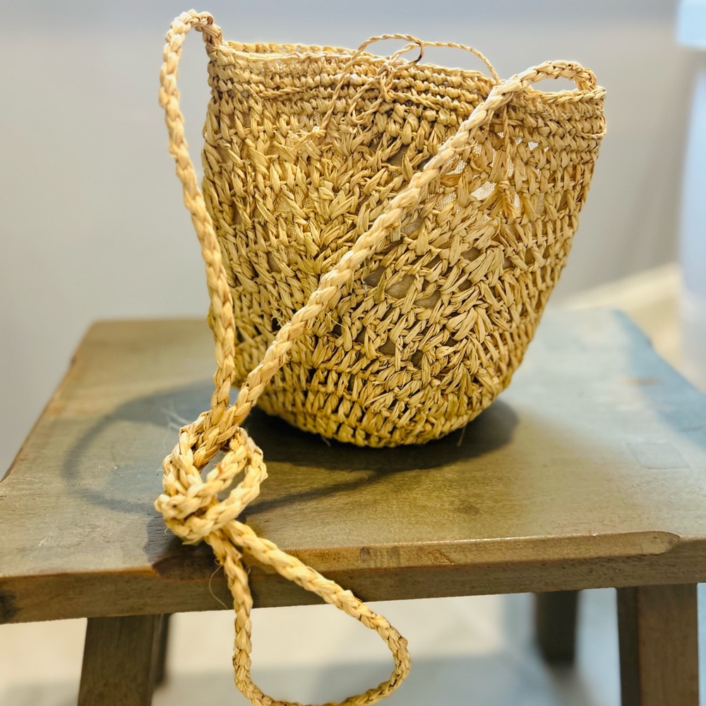 Hat Attack Cross Body Straw Bag